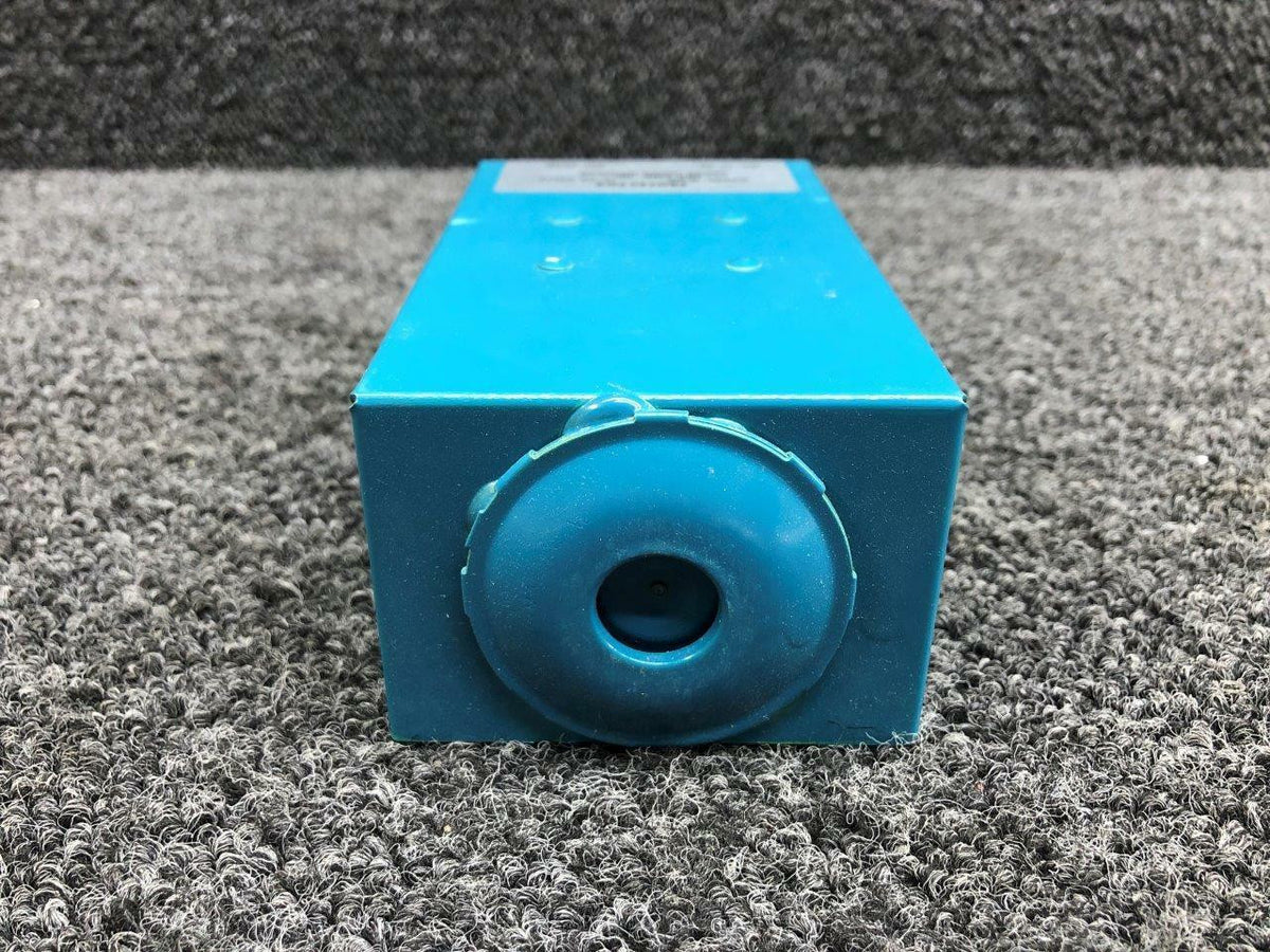 Life Line H-100 Life Line Voltage Protector Volts 12-28 NEW OLD STOCK SA
