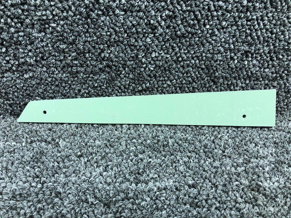 Beechcraft 35-324137 Beechcraft Placard Instrument Panel NEW OLD STOCK SA