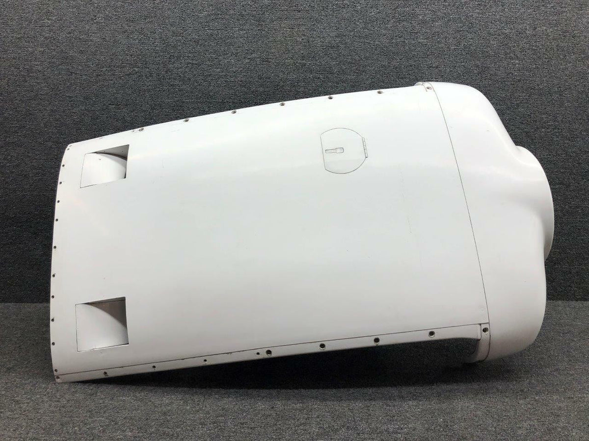 Beechcraft 102-910018-207 / 102-910018-95 Beechcraft 58P Cowling Upper RH W/ Nose Bug