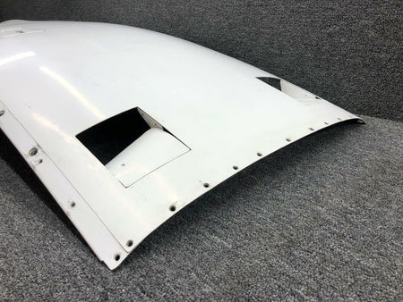 Beechcraft 102-910018-207 / 102-910018-95 Beechcraft 58P Cowling Upper RH W/ Nose Bug