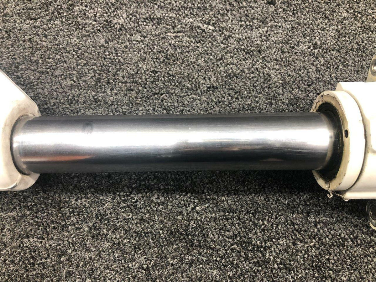 Beechcraft 96-820000-655 Beechcraft 58P Nose Gear Assembly