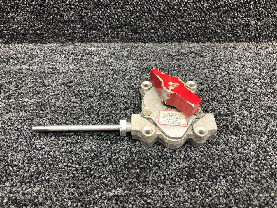 N7SSKW116-N7 Janitrol HE7001-5 Beechcraft 58P Janitrol Fuel Control Box RH Wing