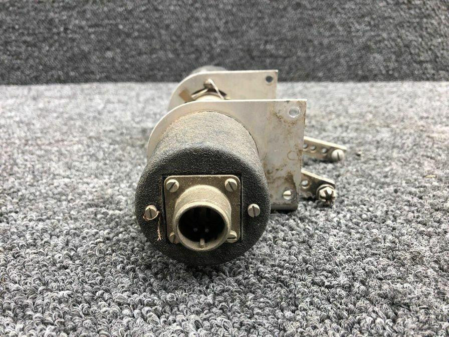 Lear Inc 708880 M/N 1408A-2 Lear Inc Autopilot Follow Up Assy W/ Bracket 14V SA