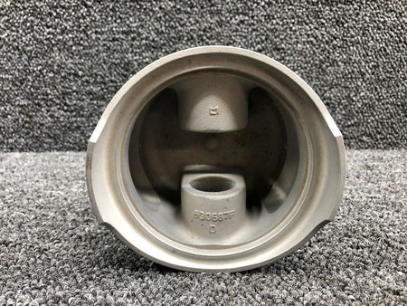 TCM 630687 TCM Engine Piston Head NEW OLD STOCK SA
