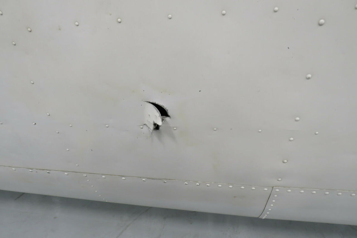 0523005-200 WEU 0523005-214 Cessna 172G RH Wing Assembly