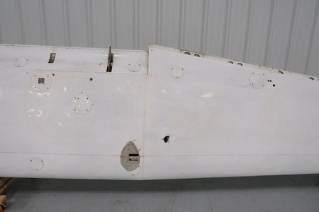 0523005-200 WEU 0523005-214 Cessna 172G RH Wing Assembly