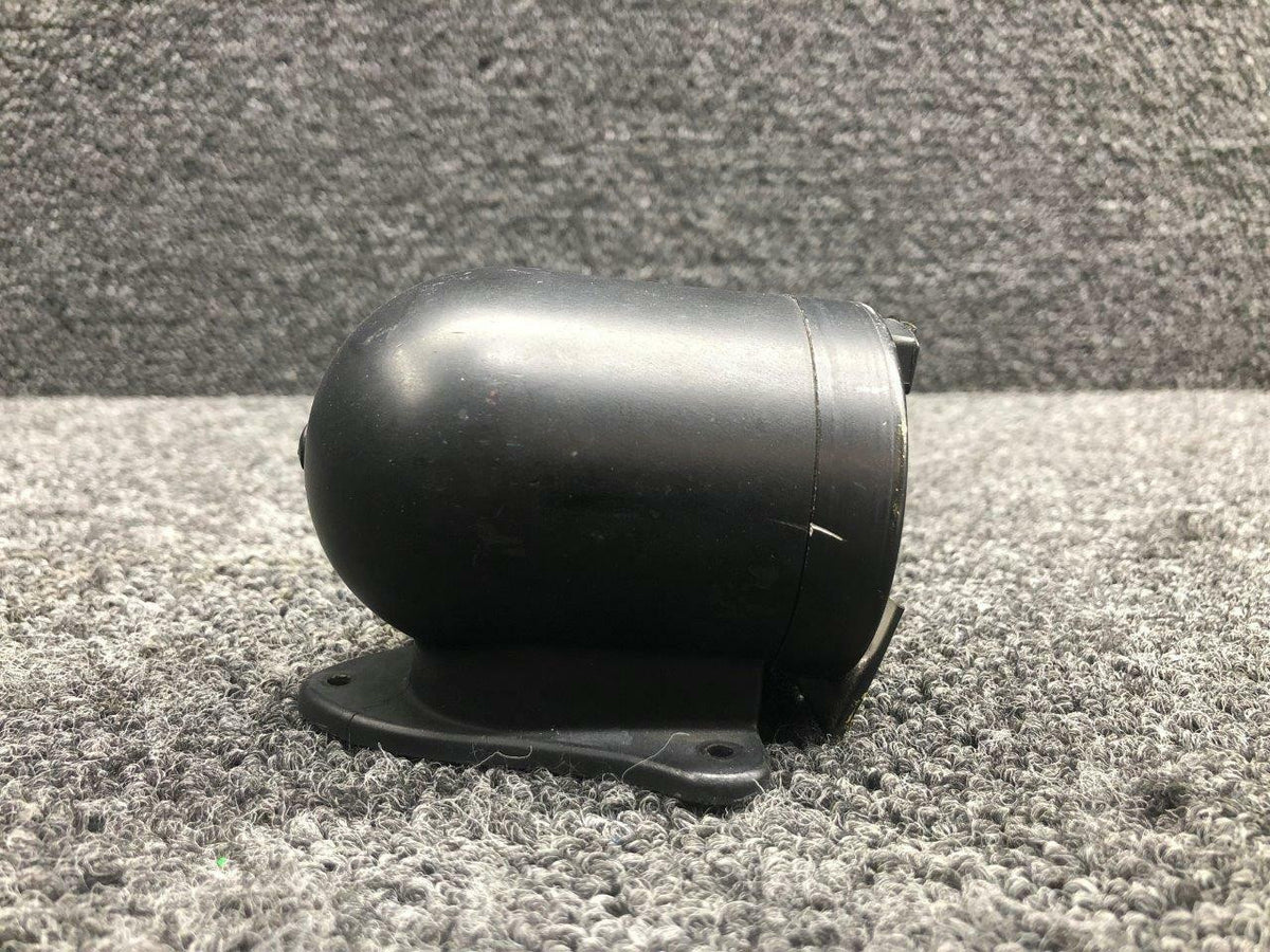 Beechcraft C2400L41 Beechcraft V35 Compass Indicator W/ Lighted Display Volts 14