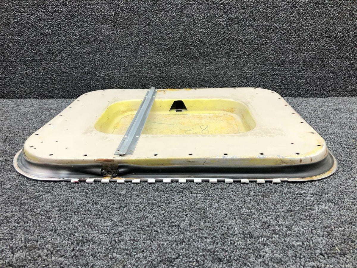 Beechcraft 35-410070-83 USE 35-410070-93 Beechcraft V35 Baggage Door Assembly