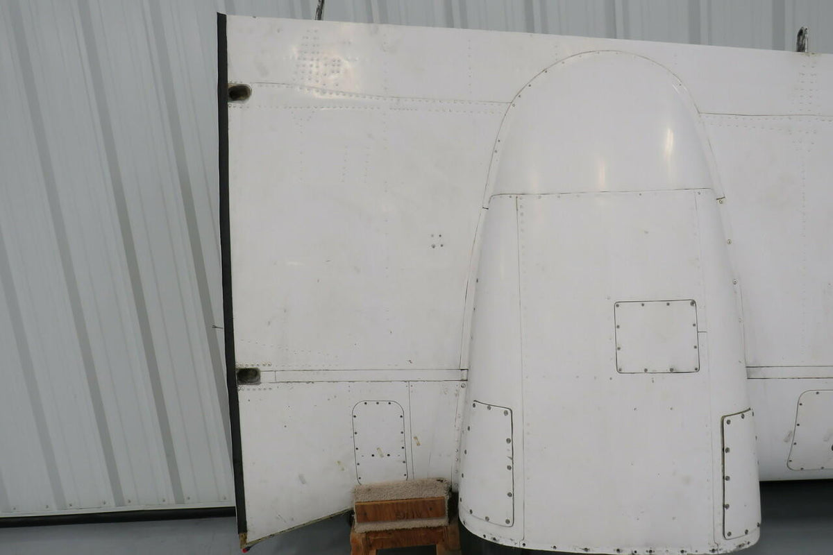 Beech 96-110005-701 Beech 95-B55 LH Wing Assembly