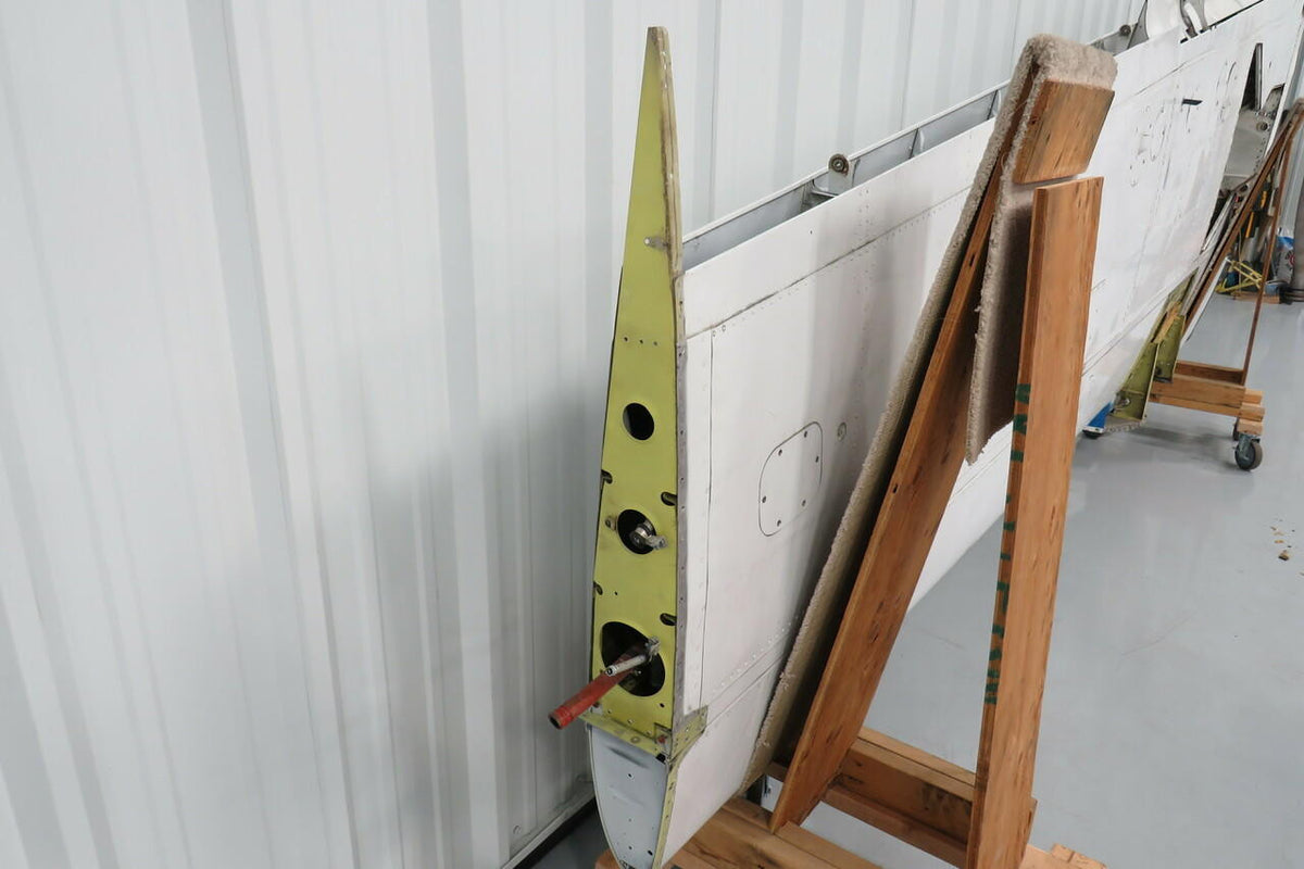 Beech 96-110005-701 Beech 95-B55 LH Wing Assembly