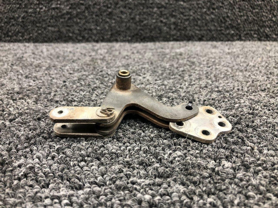 Cessna 1241027-1 / 1241028-1 Cessna 210 Main Gear Uplock Bellcrank W/ Plate and Links