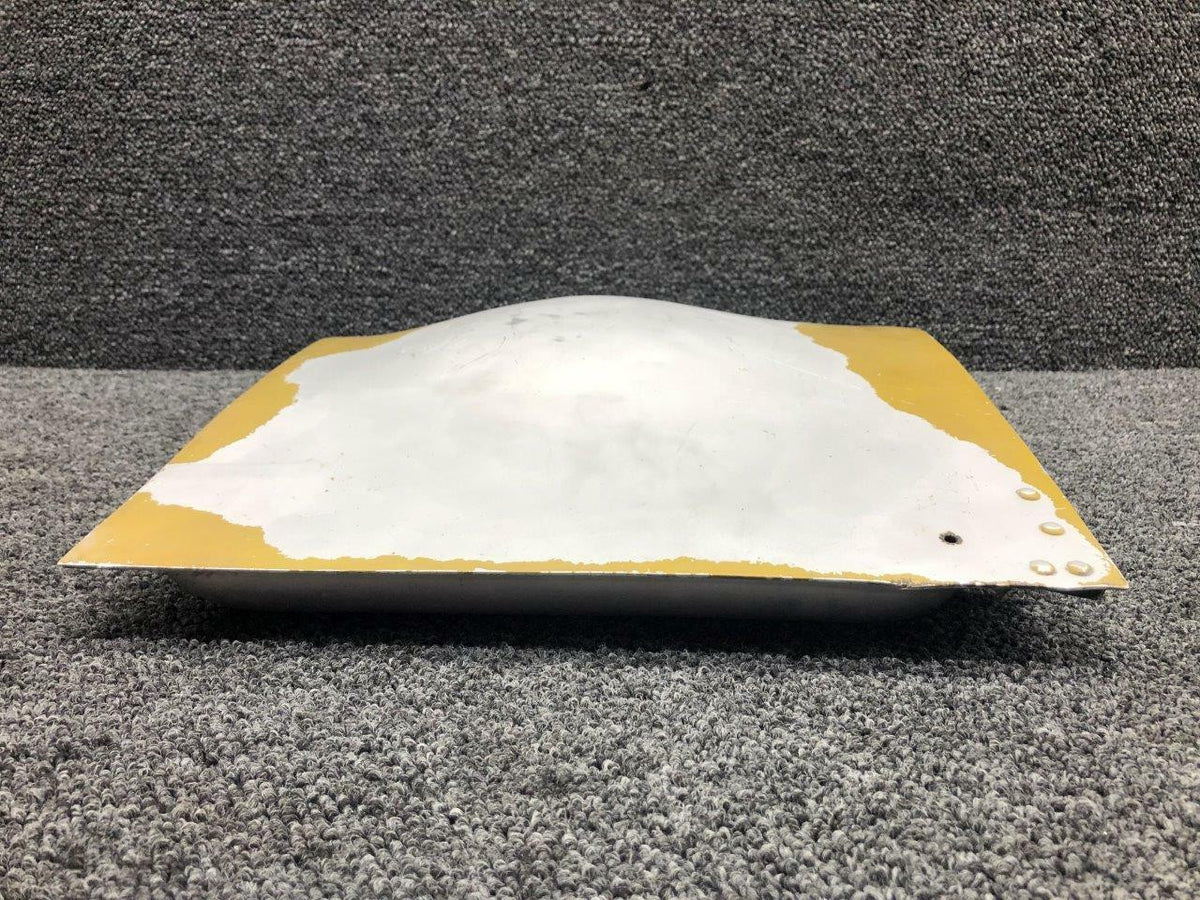 Cessna 1211185-2 Cessna 210 Main Gear Wheel Well Door Assembly RH
