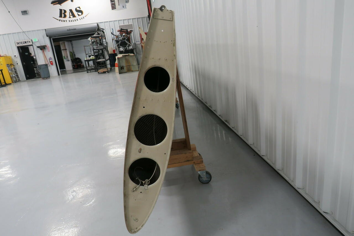 Beech 169-110001-646 Beech C24R RH Wing Assembly