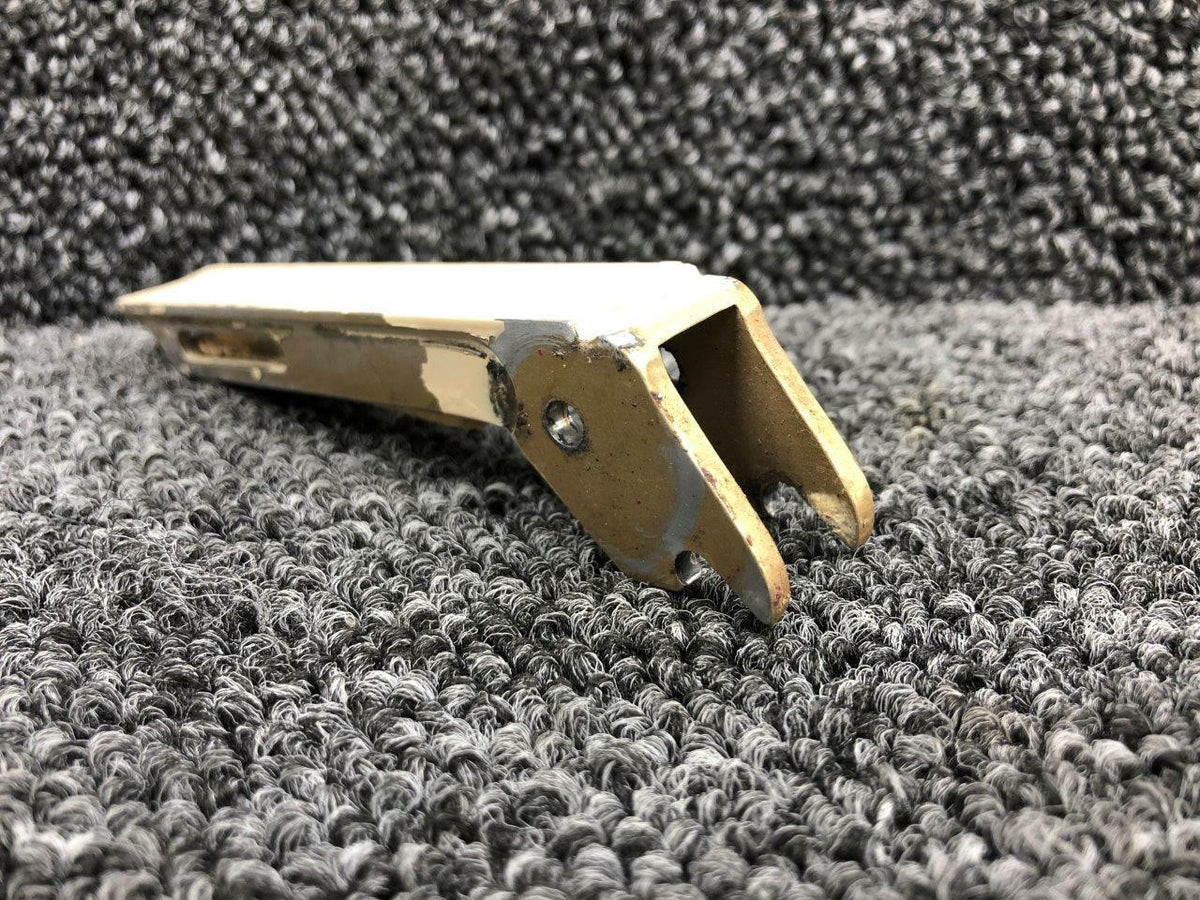 Mooney 310300-503 Mooney M20J Baggage Door Latch Handle Outside
