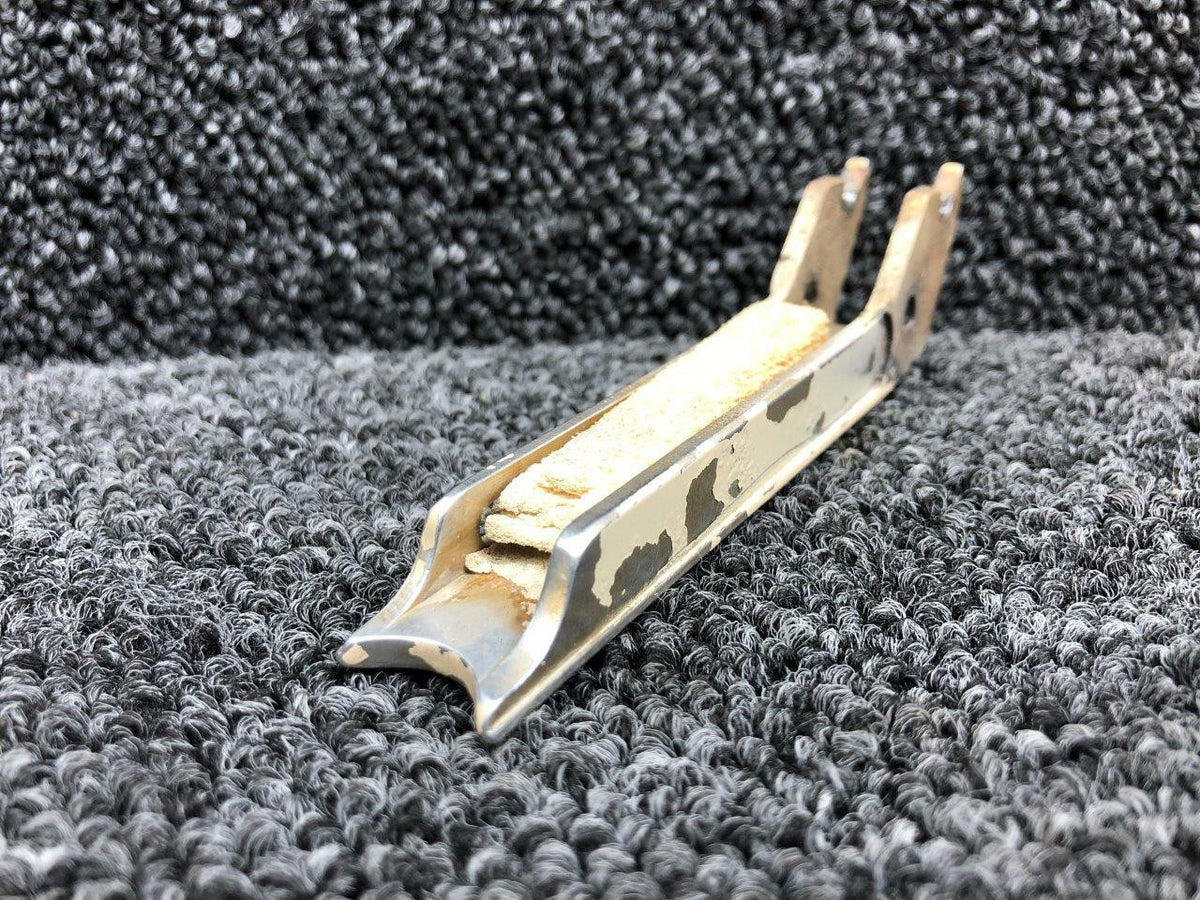 Mooney 310300-503 Mooney M20J Baggage Door Latch Handle Outside