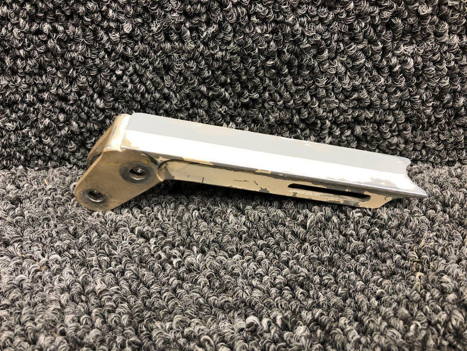 Mooney 310300-501 Mooney M20J Cabin Door Flush Latch Handle