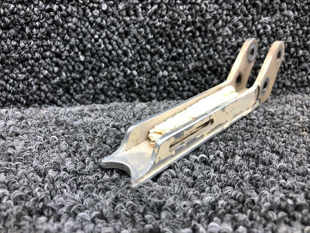 Mooney 310300-501 Mooney M20J Cabin Door Flush Latch Handle