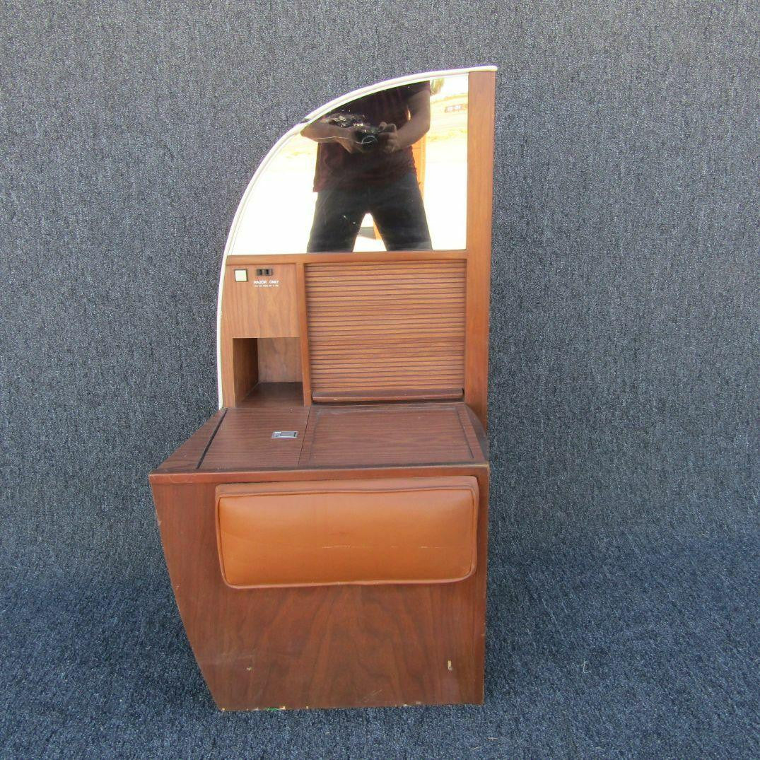 Piper 554-424 Piper PA-31T Refreshment Cabinet, Oak