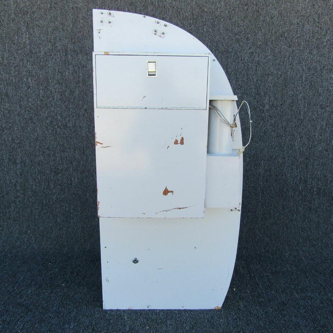 Piper 554-424 Piper PA-31T Refreshment Cabinet, Grey