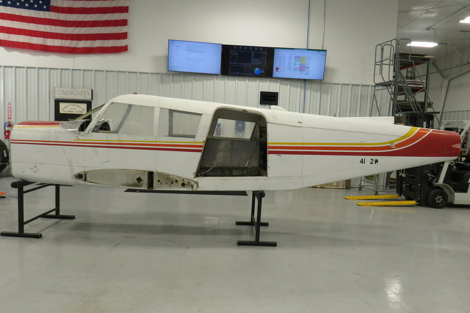 Piper Piper PA-32-300 Fuselage Assy W/ Bill of sale , Data Tag and Log Books