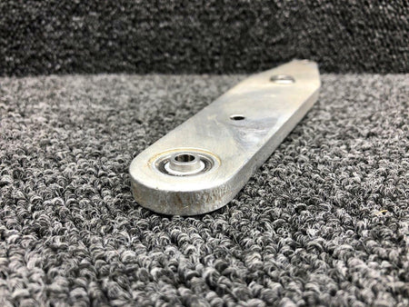 Cessna 1260440-5 Cessna T207A Elevator Bellcrank Assembly Aft