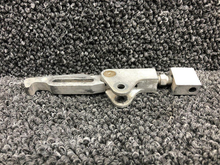 Cessna 1211675-6 / 1211675-7 Cessna T207A Cargo Door Forward Clevis and Block