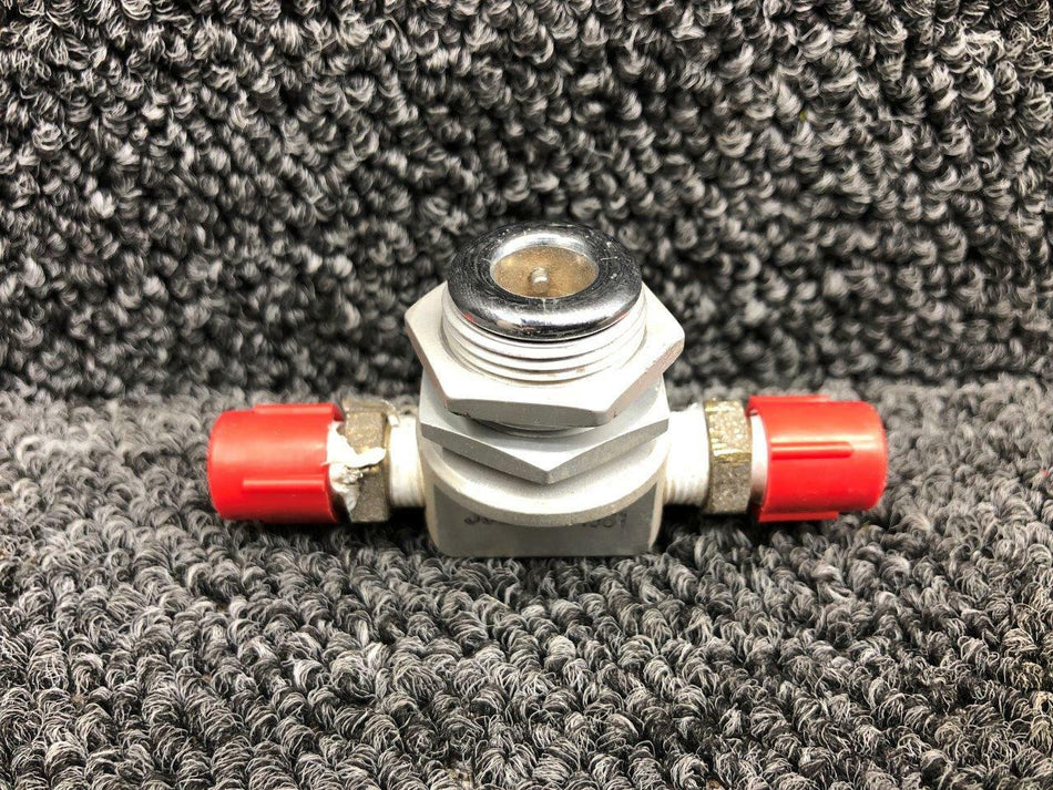 Cessna C166006-0201 Cessna T207A Oxygen Outlet Valve Assembly Minus Lid