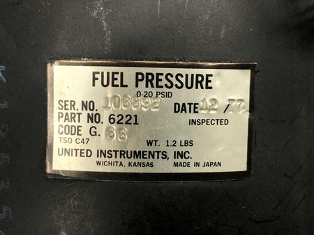 United Instruments 6221 Beechcraft 95-B55 United Inst Fuel Pressure Indicator Lighted Volts 24