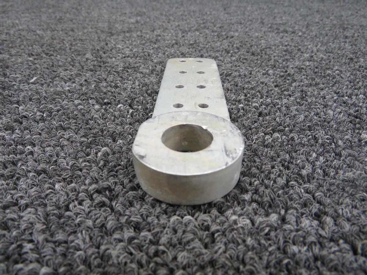 Cessna 0711606-9 Cessna 182T Spar Fitting Aft Assembly LH