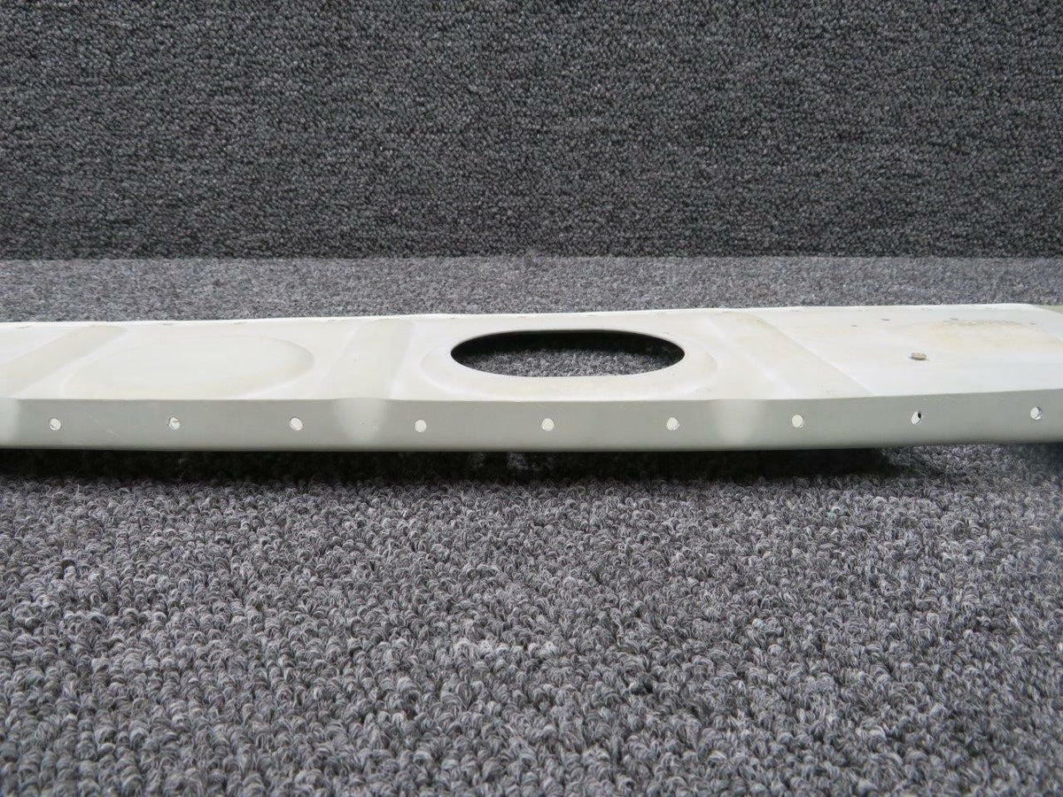 Cessna 0710601-61 FSO 0710601-71 Cessna 182T Cabin Bulkhead Upper Assembly LH
