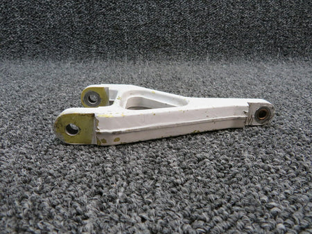 Piper 105041-002 Piper PA46-350P Link Main Gear Upper / Lower Assembly