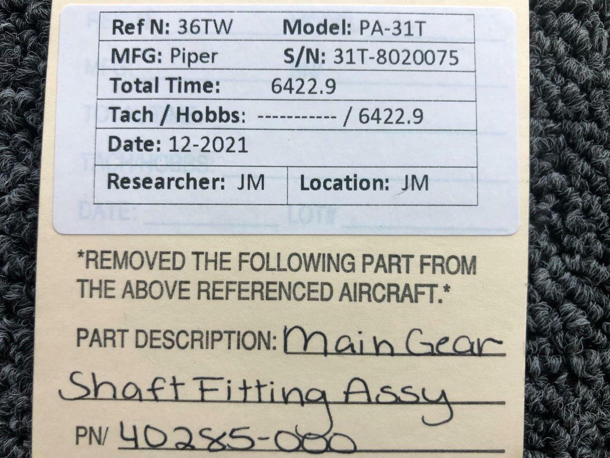 Piper 40285-000 Piper PA-31T Main Gear Shaft Fitting Assembly