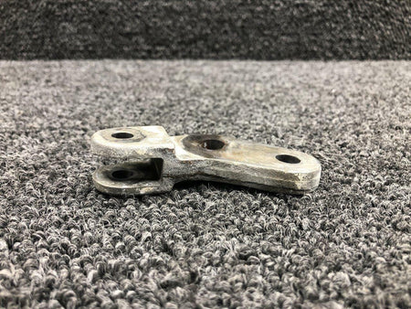 Piper 42042-000 Piper PA-31T Main Gear Retraction Hydraulic Actuator Arm Forward