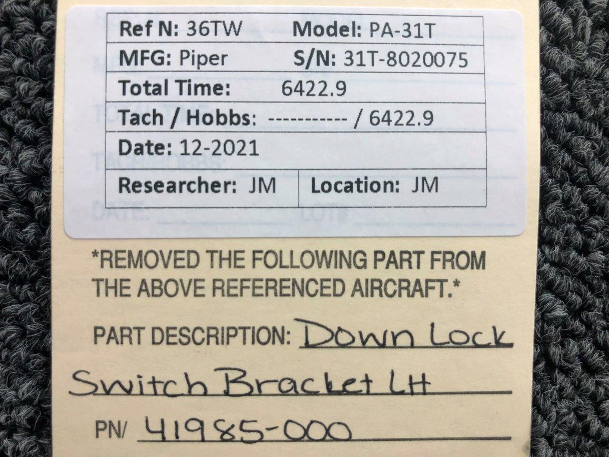Piper 41985-000 Piper PA-31T Down Lock Switch Bracket Assembly LH