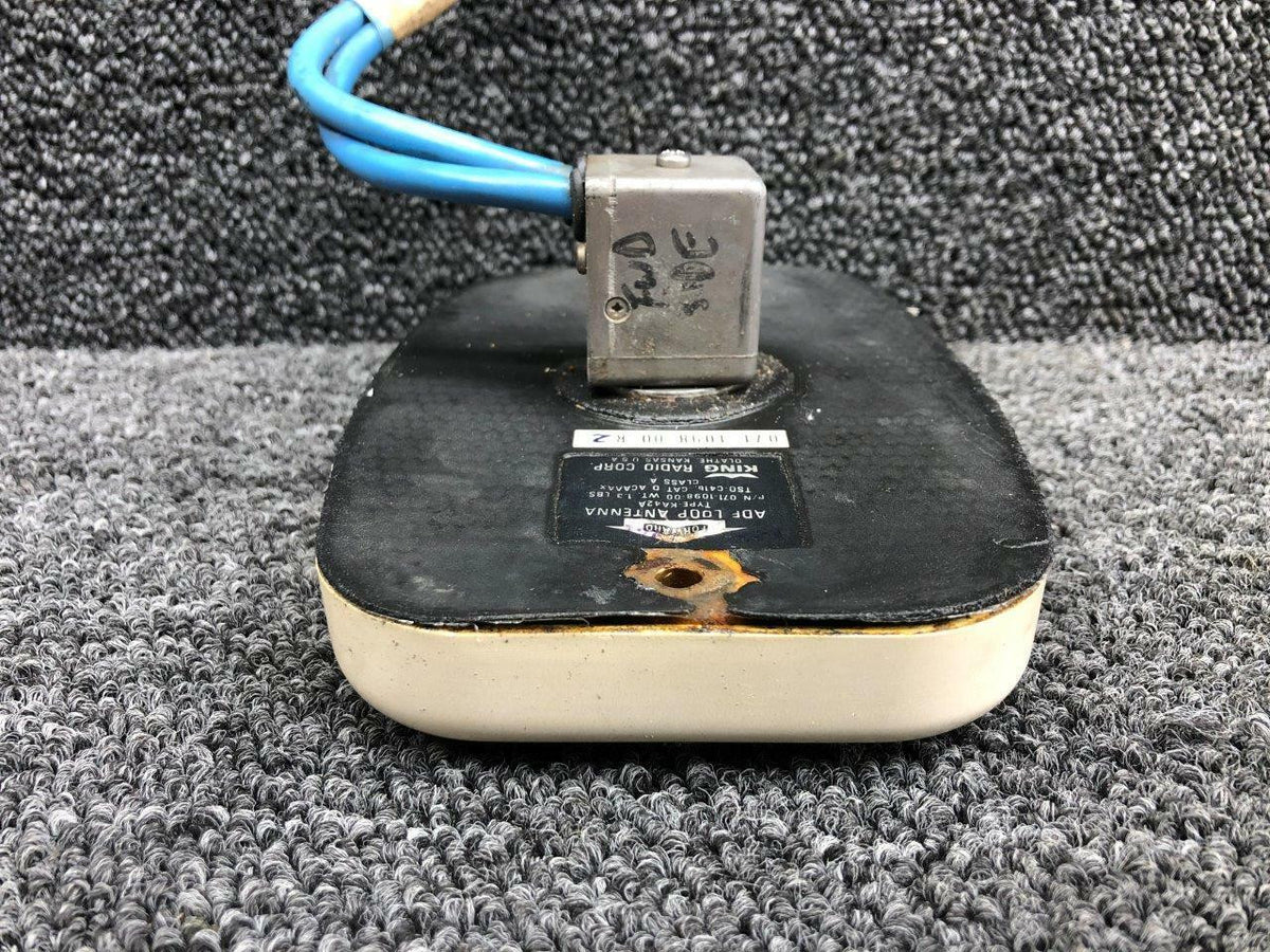 King Radio 071-1098-00 Beechcraft C24R King Radio KA-42A ADF Loop Antenna