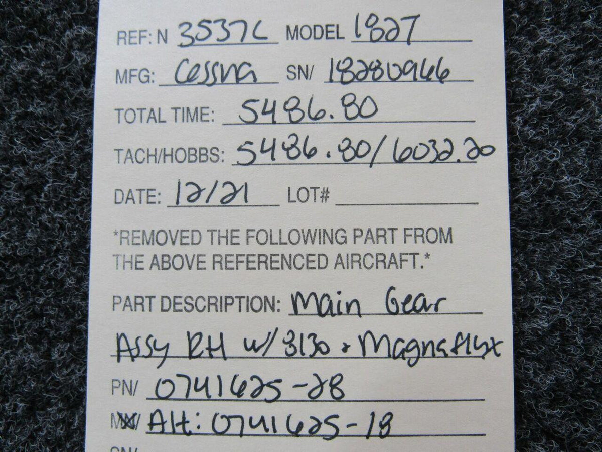 Cessna 0741625-28 Cessna 182T Main Gear Assembly RH W/ 8130 and Magnaflux