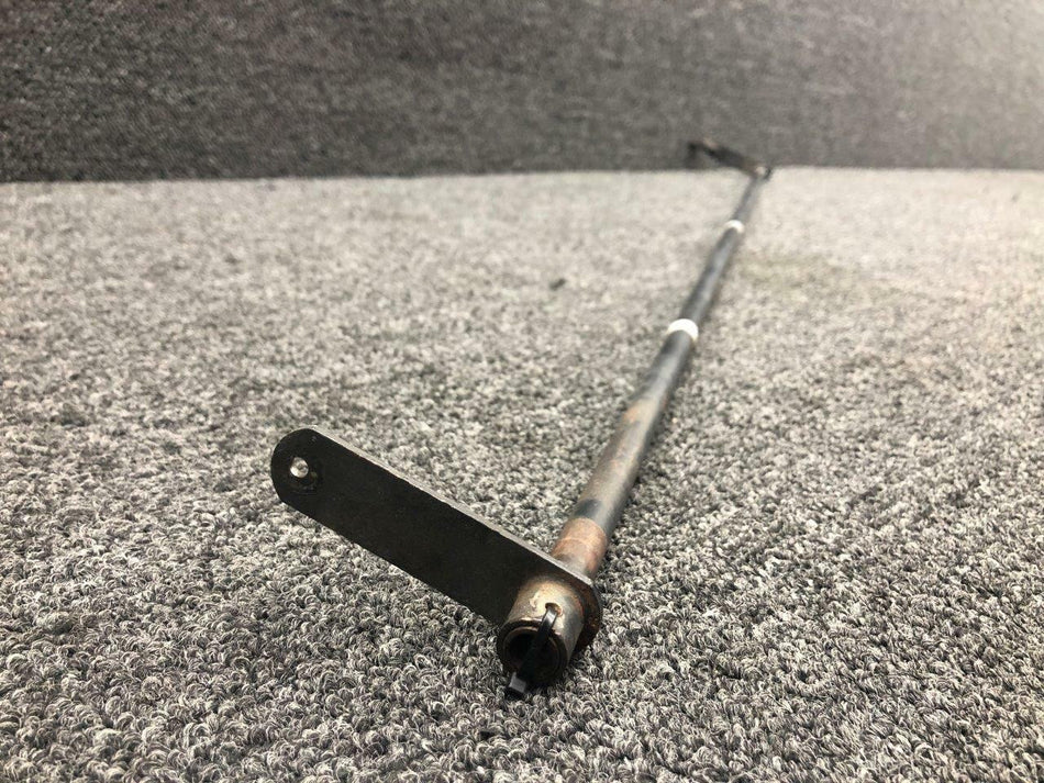 Piper 69093-002 / 69181-000 Piper PA32-300 Fuel Selector Control Torque Tube