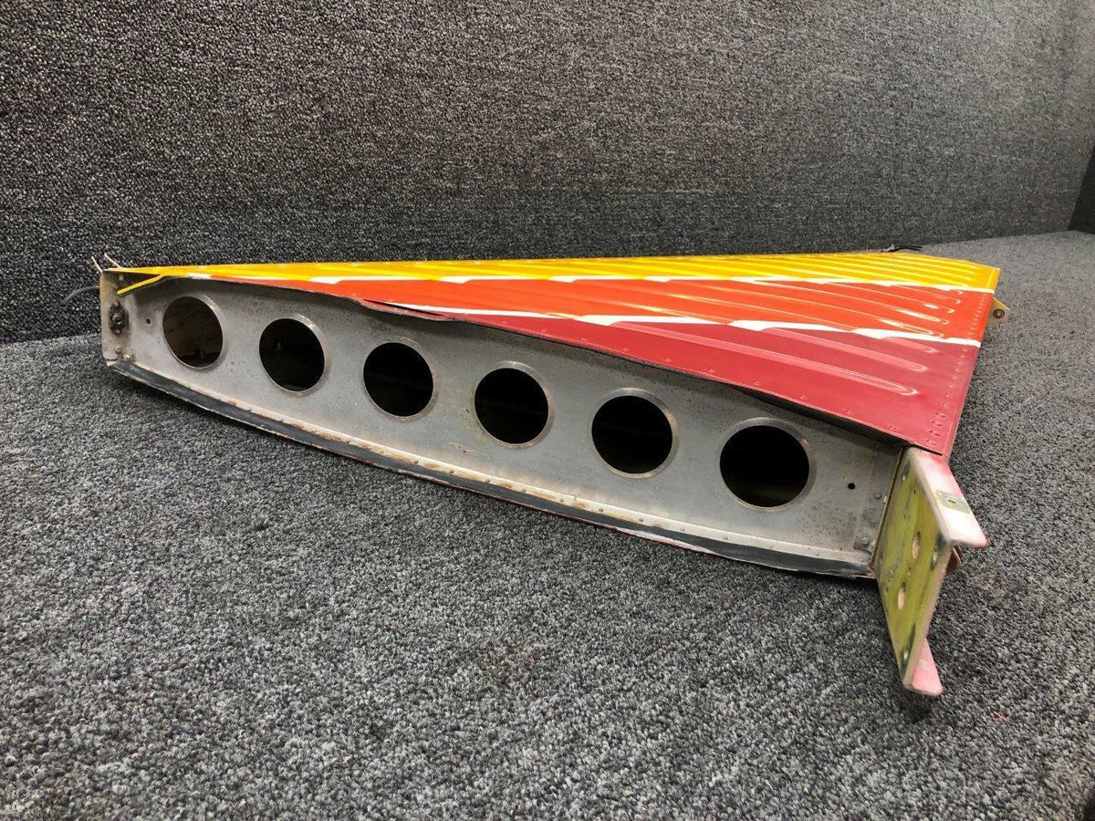Piper 66975-003 USE 66975-900 Piper PA32-300 Vertical Fin Assembly Volts 12