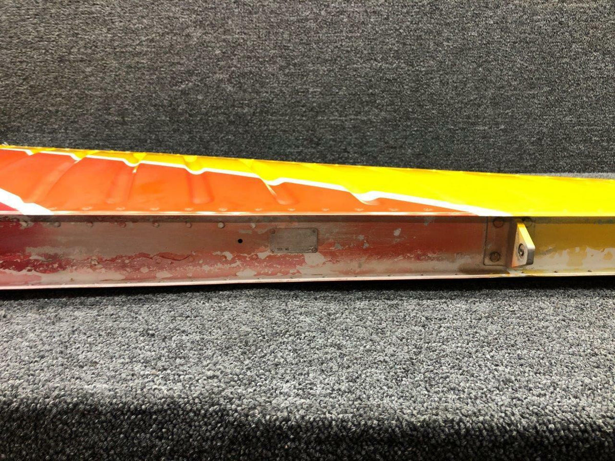 Piper 66975-003 USE 66975-900 Piper PA32-300 Vertical Fin Assembly Volts 12