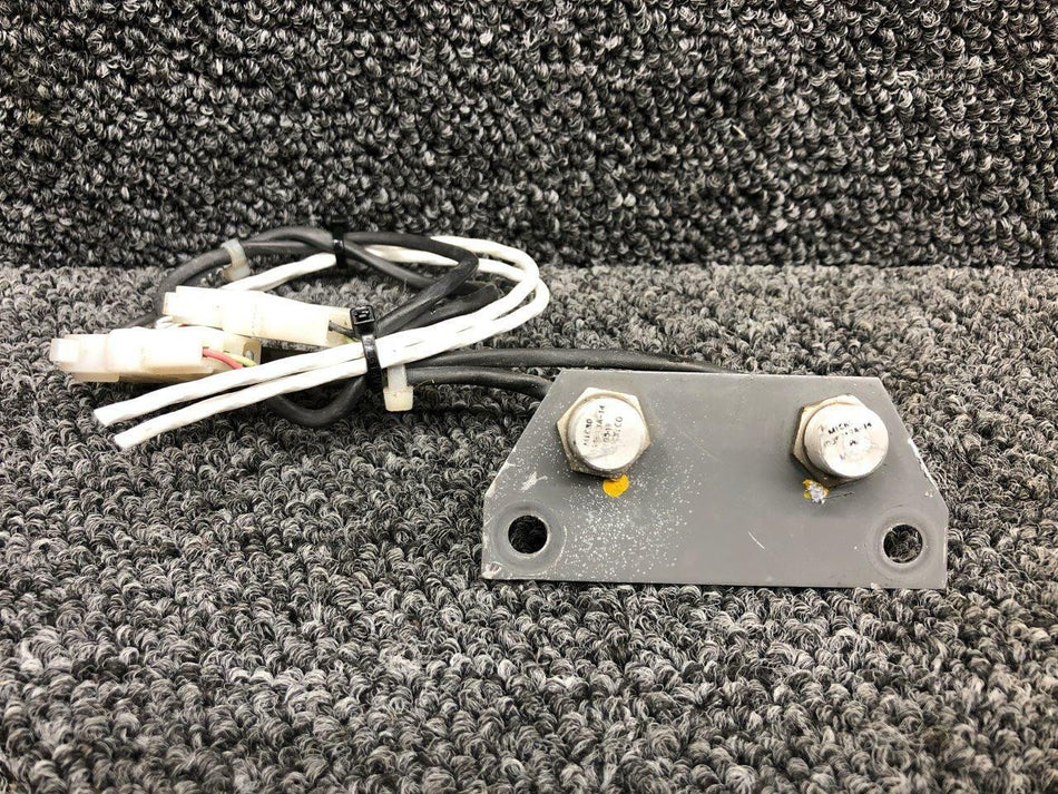 Robinson B320-3, D114-1 Robinson R44II Main Rotor Gearbox Sender and Bracket