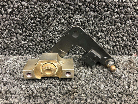 Robinson D574-1 / D573-7 Robinson R44II Cabin Door Arm Hinge LH W/ Bumper