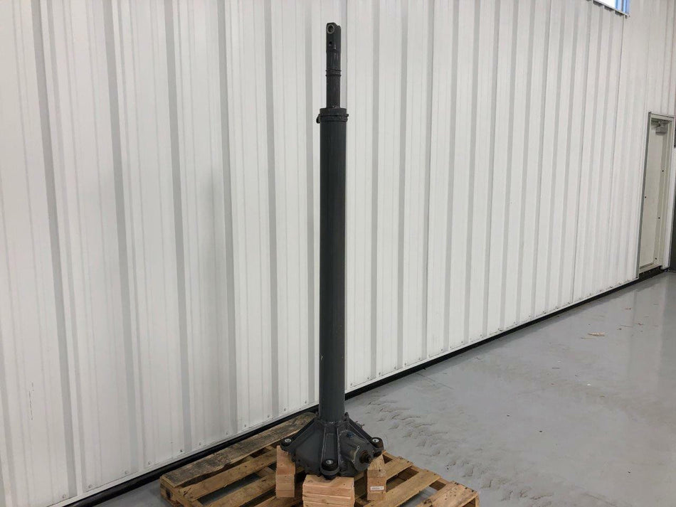 Robinson C006-8 / C251-2 / C146-5 Robinson R44II Main Rotor Gearbox and Mast Assembly