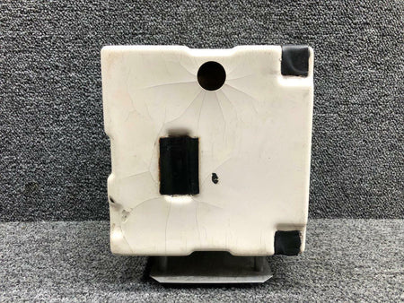 Robinson C955-10 / C955-11 Robinson R44II Battery Box Assembly W/ Lid