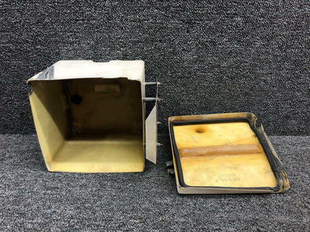 Robinson C955-10 / C955-11 Robinson R44II Battery Box Assembly W/ Lid