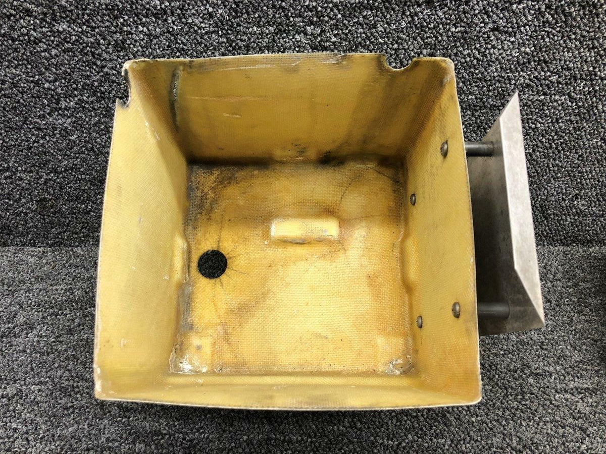 Robinson C955-10 / C955-11 Robinson R44II Battery Box Assembly W/ Lid