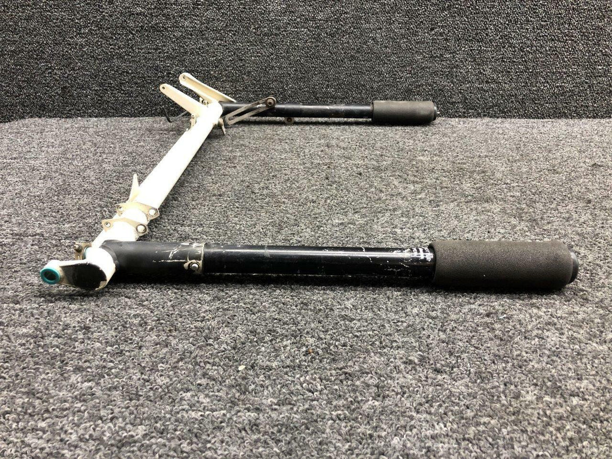 Robinson C758-3, C328-1 Robinson R44II Collective Stick Assembly w Connecting Rod