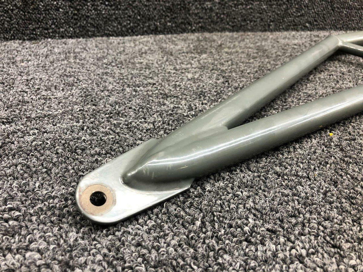 Lycoming D046-1 Robinson R44II Lycoming IO-540-AE1A5 Strut Weldment LH