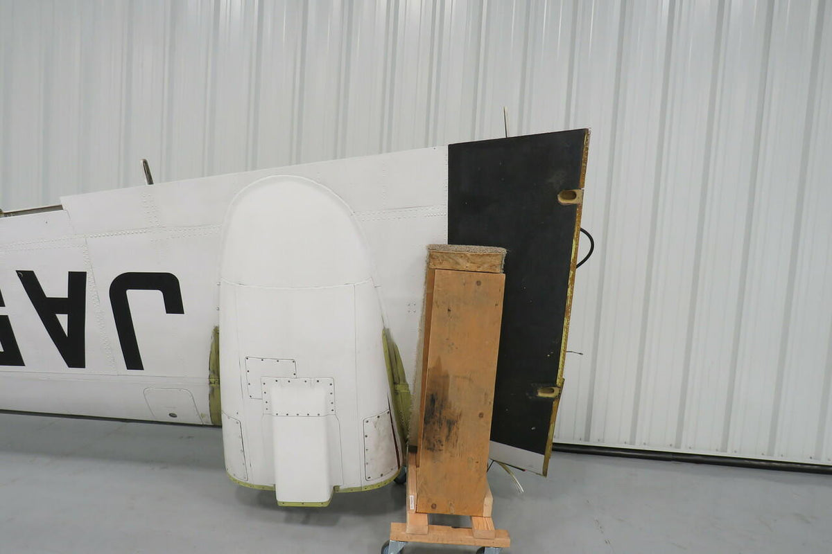 Beech 58-100000-16 Spar P/N 000-110011-54 Beech 58 RH Wing Assembly