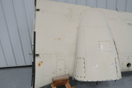 Beech 96-110005-609 Beech 95-B55 LH Wing Assembly