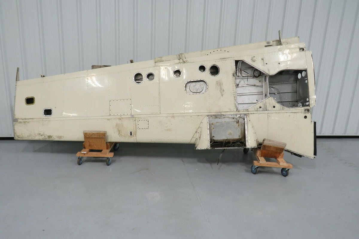 Beech 96-110005-609 Beech 95-B55 LH Wing Assembly